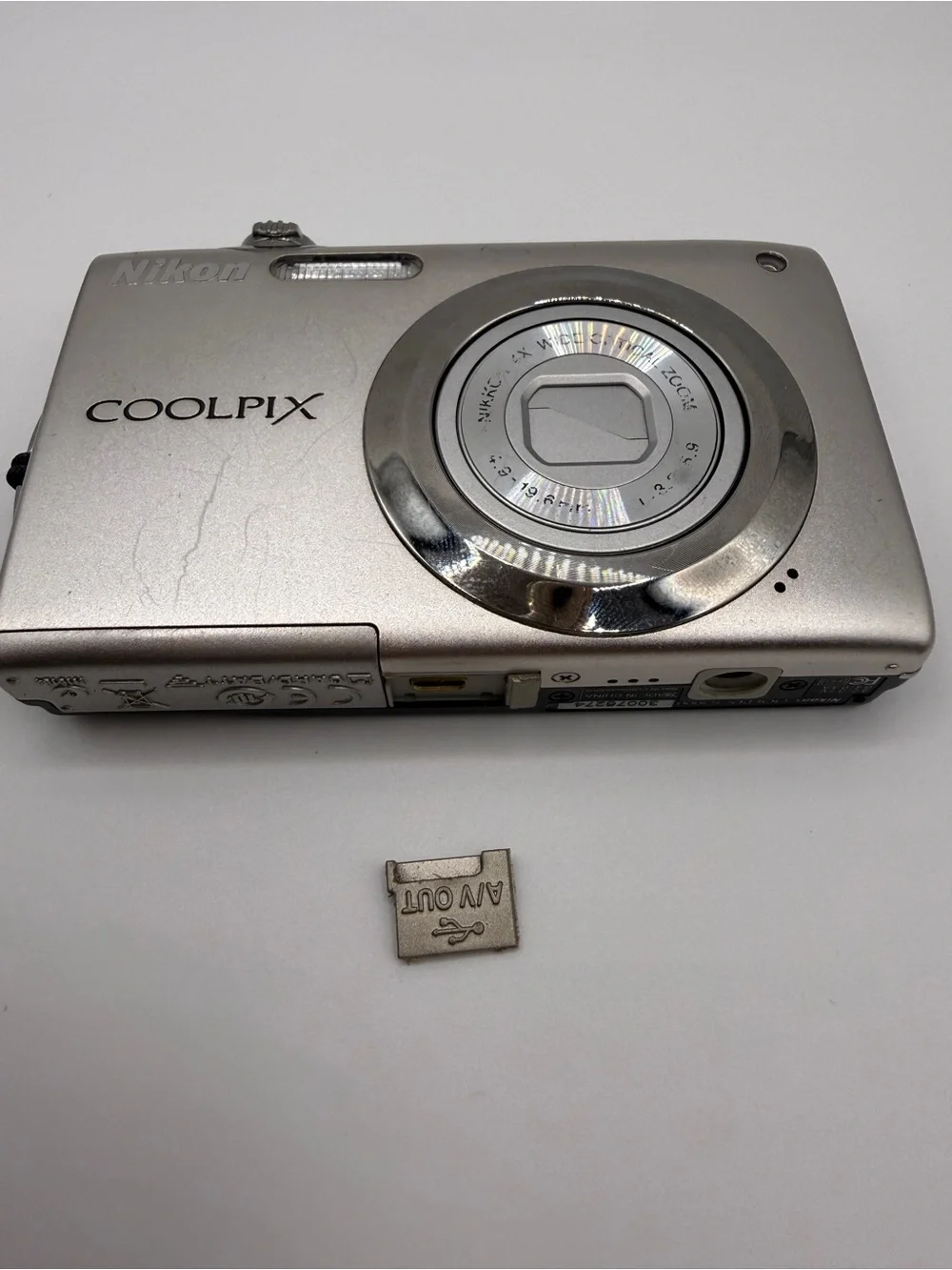 Nikon coolpix s3000